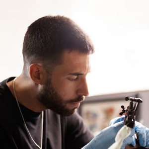 Tatuador Marcos